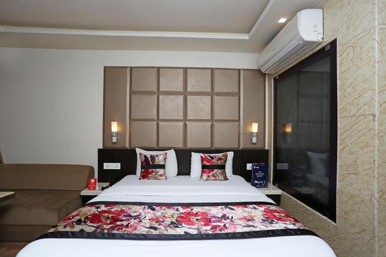 Hotel Deep Kánpur Kültér fotó